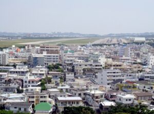 宜野湾市の街並み