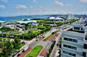 宜野湾市の街並み
